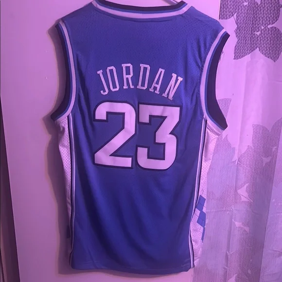 Michael Jordan #23 North Carolina College Basketball Jersey size M - Picture 2 of 8